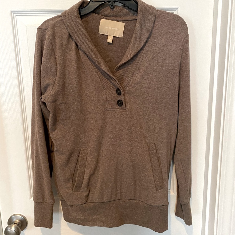 Banana republic sweater